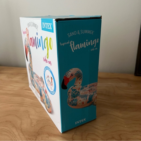 Tropical Flamingo Ride-On Inflatable Float New in Box - Picture 3 of 3